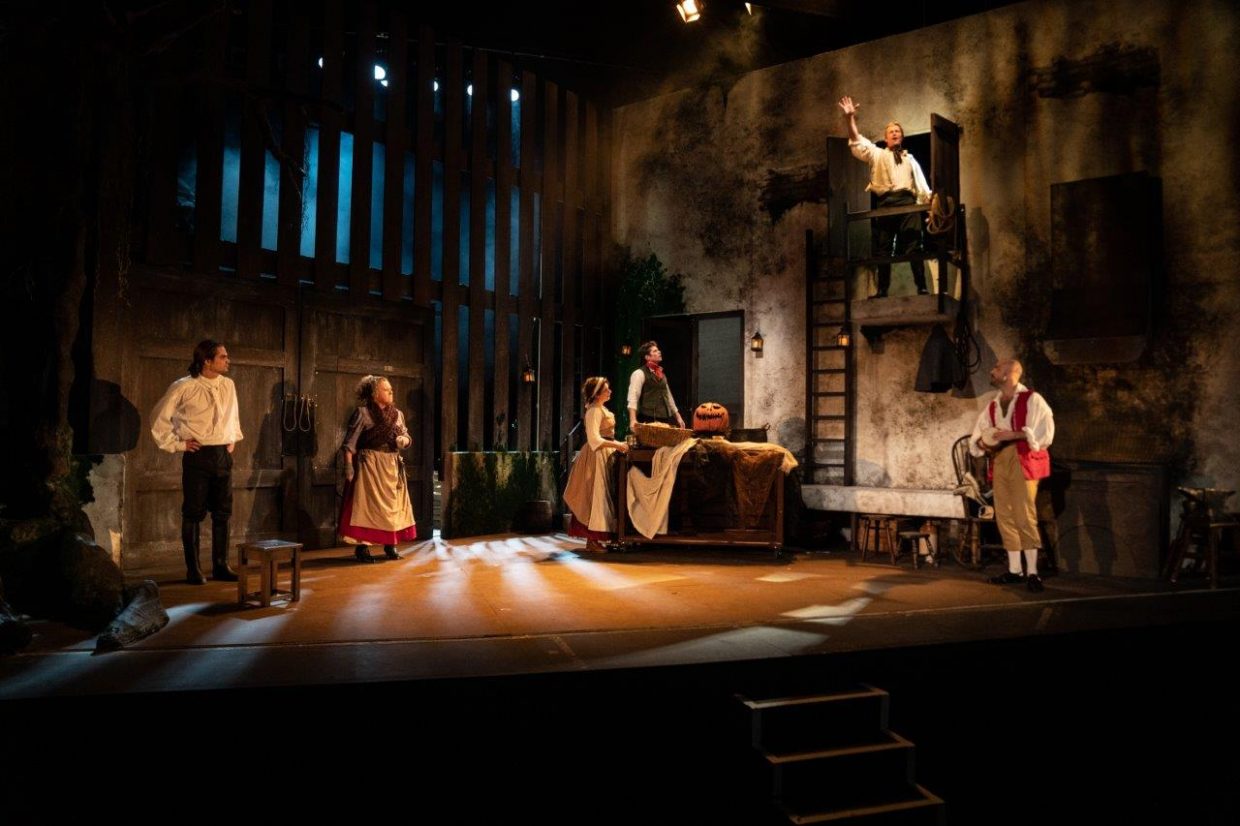 Legend of Sleepy Hollow At New Theatre